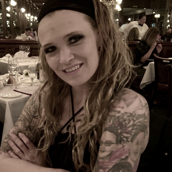 Meet your Posher, Carola - Picture 5 of 5